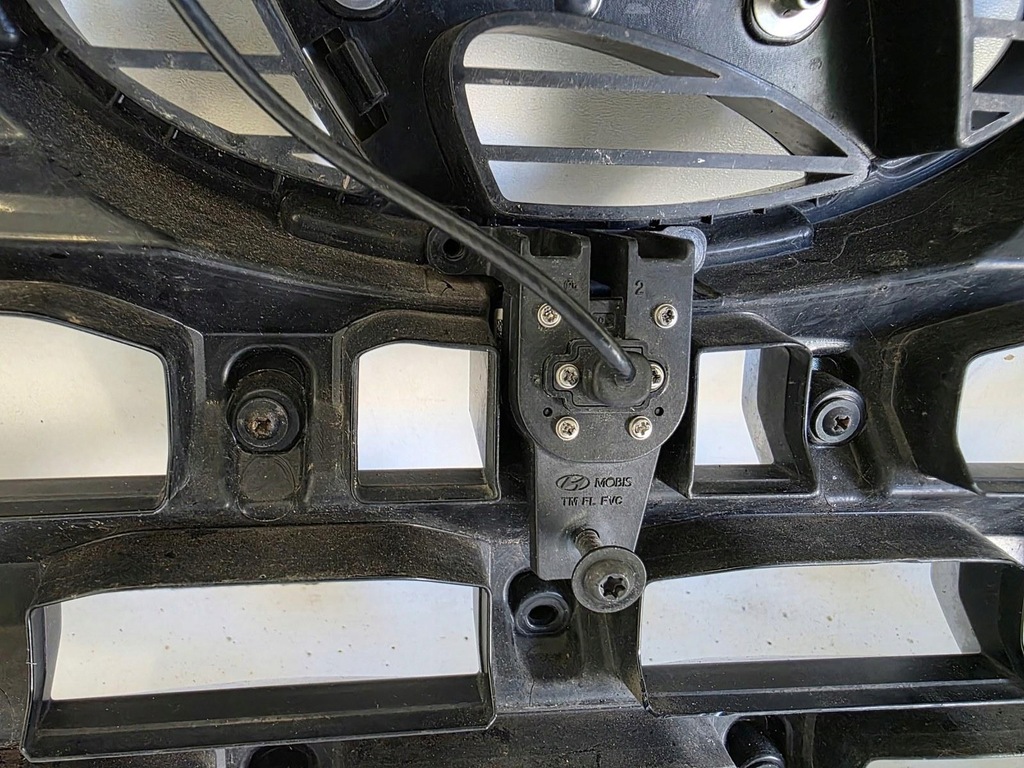 фото №15, Решётка радиатора решётка радиатора бампера перед hyundai santa fe 4 iv lift 20- 86352-s1610