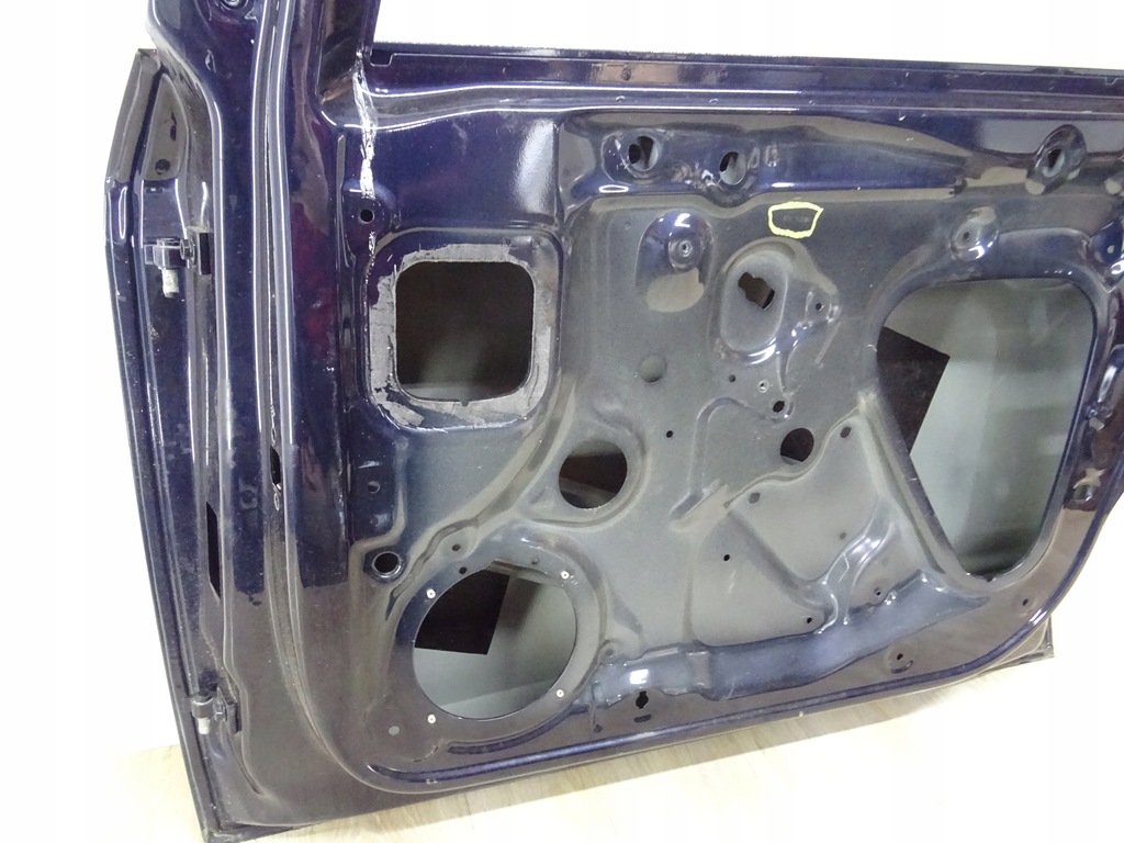 фото №11, Seat ibiza оригинальный номер 6f0 дверь правый перед