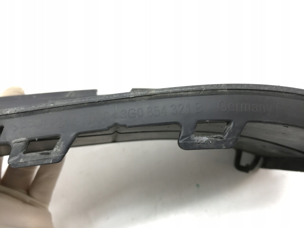 фото №9, Vw passat b8 r-line lift ліва решітка бампер перед 3g0854321b