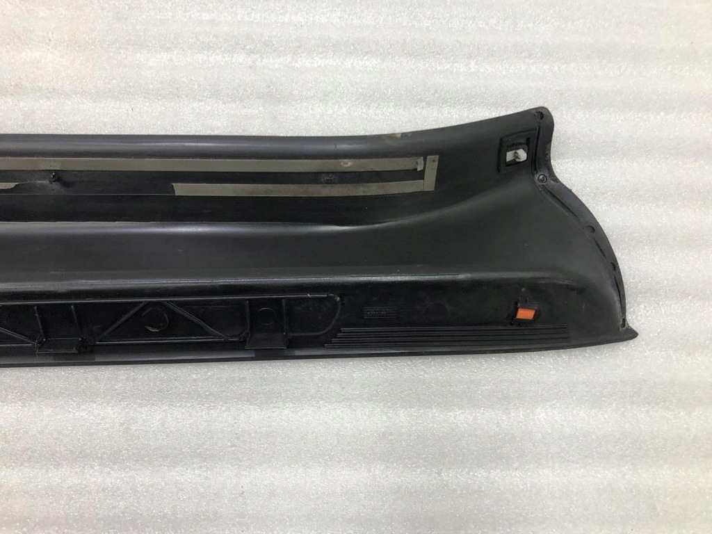 фото №6, Молдинг порог правая audi tt 8j 8j0853492g