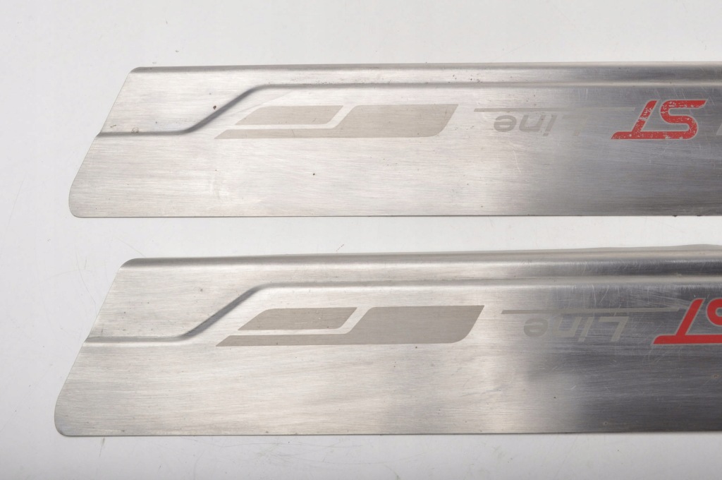 фото №4, Ford fiesta mk8 накладки порогові st line