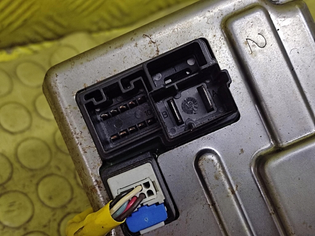 Fiat grande punto усилитель электрическое  55704062 Киев