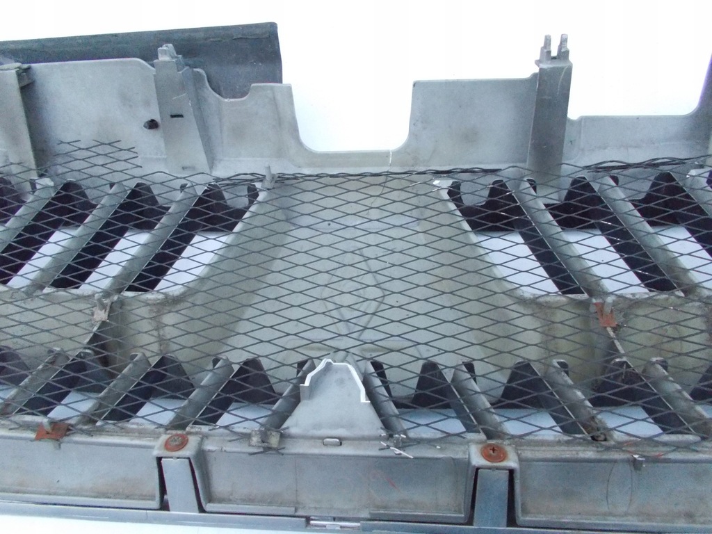 фото №12, Решітка радіатора решітка радіатора значок mitsubishi pajero iii 3