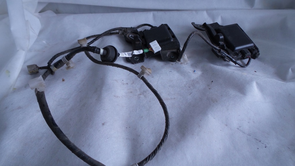 фото №11, Ассистент поперечина движения mazda 3 b61t-67z41 задняя lift 2018 правый