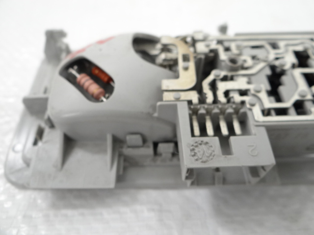 фото №6, Vw touran iii лампа освещение кабины 5g0947291