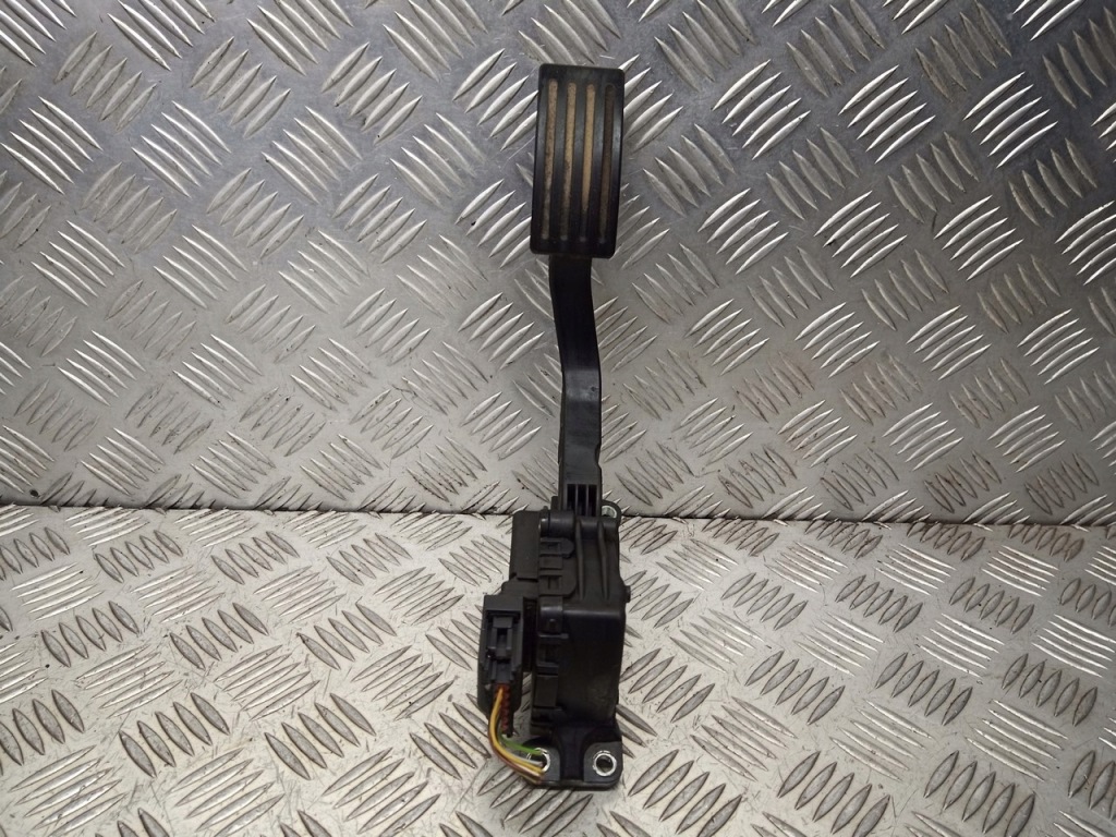 фото №1, Потенціометр газу ford focus mk2 1.6 tdci 4m51-9f836-ak