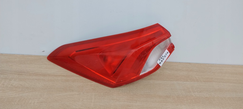 фото №1, Ford focus 4 iv mk4 sedan левая лампа w крыло задняя угловая led