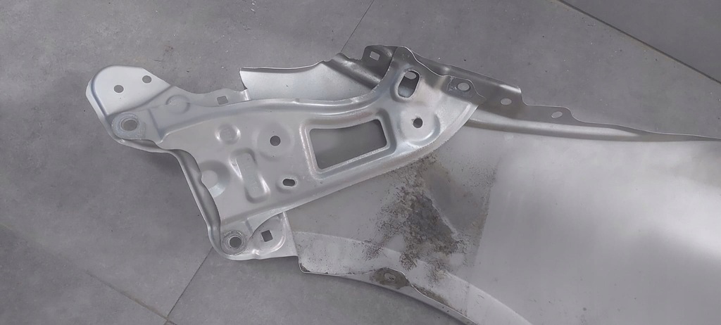 фото №6, Toyota corolla крыло правый перед