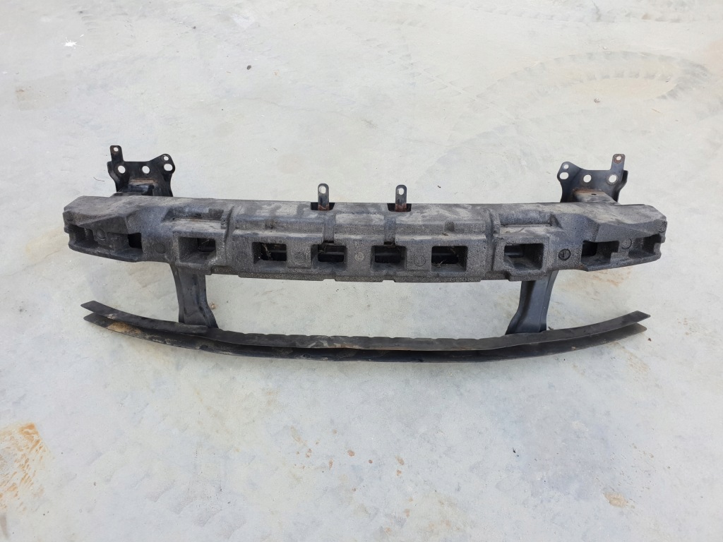 фото №1, Vw passat b6 06r балка pod бампер перед