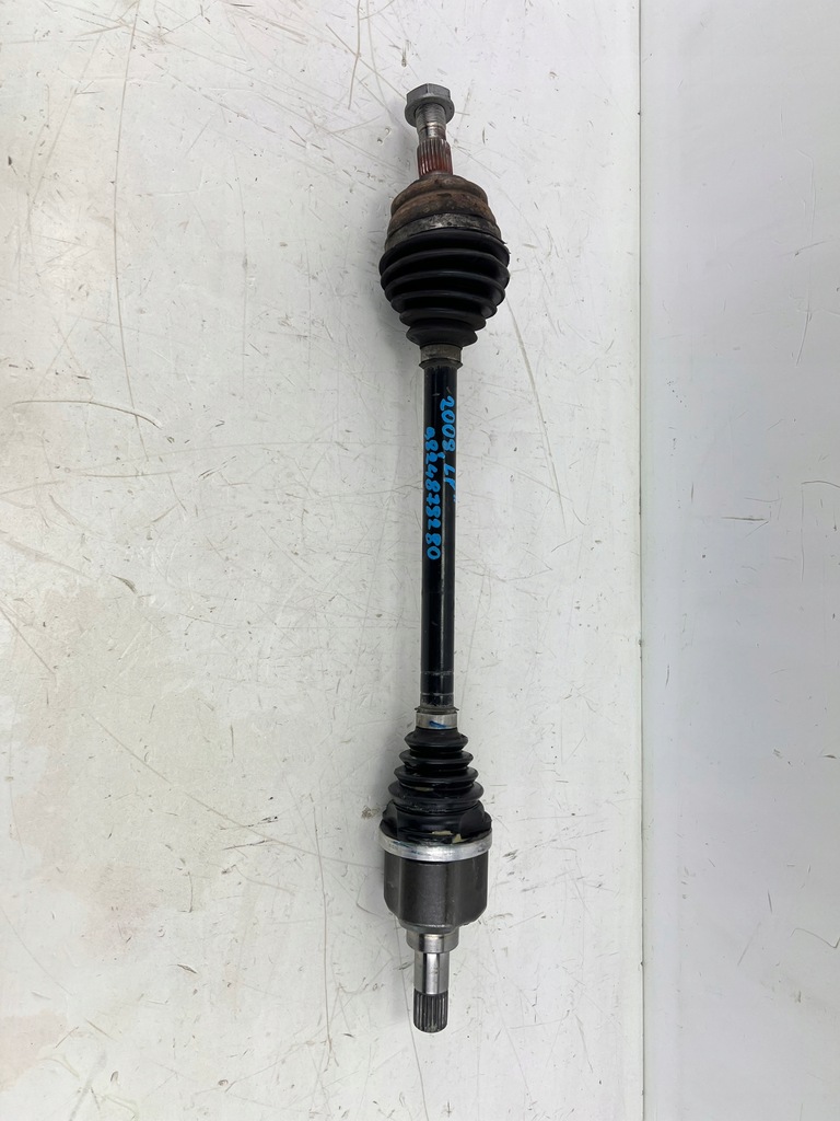 фото №1, Приводной вал левая передняя peugeot 2008 ii 9824878280