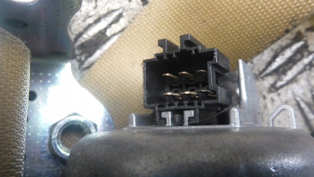 фото №4, Mercedes r w251 pas безопасности перед левый