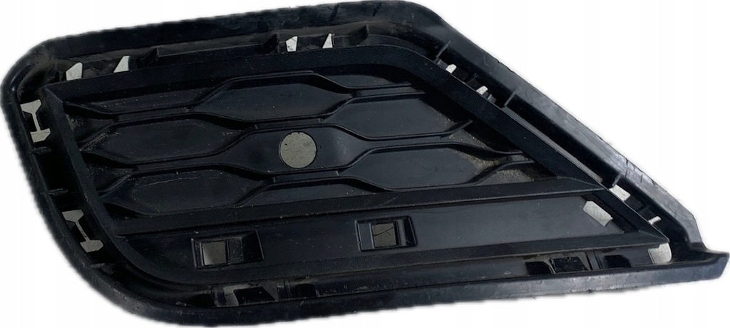 фото №1, Vw t-roc решітка бампера права задня 2ga 2ga807246c 2ga807012a