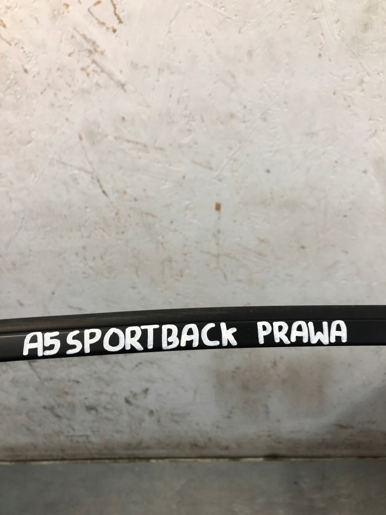 фото №8, Молдинг кузовная правая a5 sportback czarna матовая 8t8853704