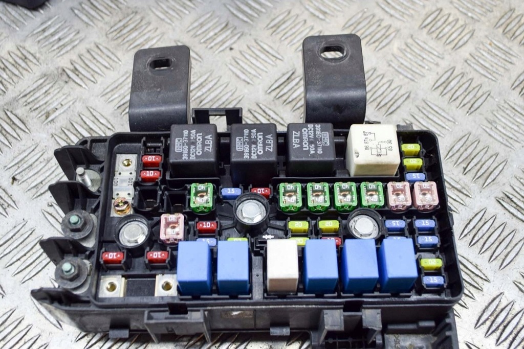 фото №5, Коробка предохранителей hyundai sonata mk5 nf 91950-3k550 91950-3k540 2.4p 1