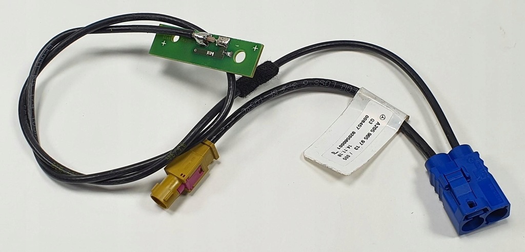 фото №1, Шланг антени mercedes w205 a2059059713