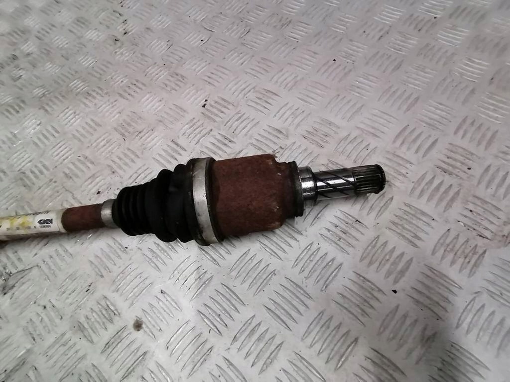 фото №3, Sandero stepway ii 0.9tce приводной вал правая 391007857r