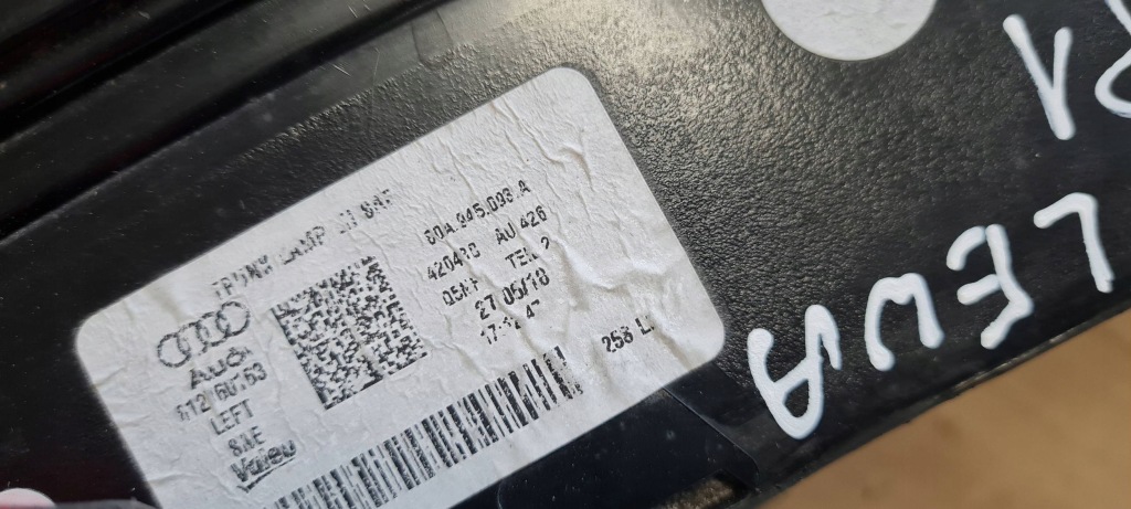 Q5 80a sq5 фара ліва лівий задній led америка 80a945093a Оригінал