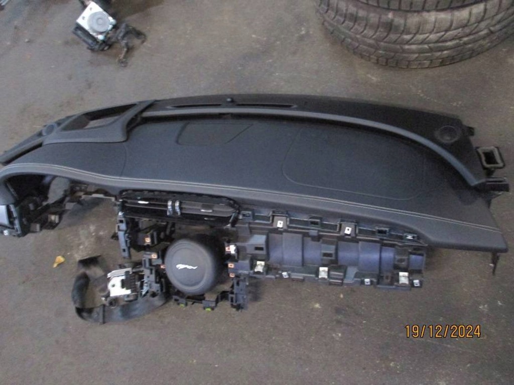 фото №1, Jaguar xf ii x260 консоль подушка безпеки ремені натягувач оригінал