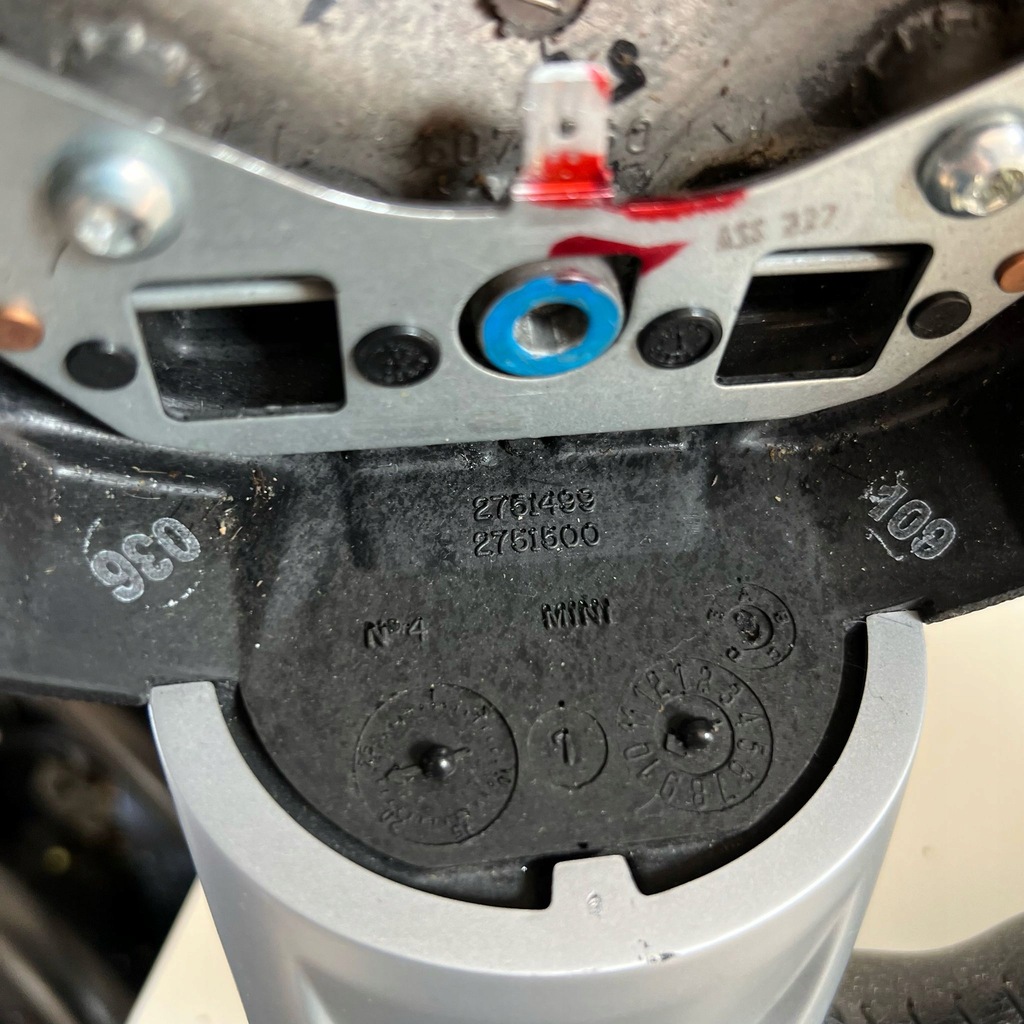 фото №6, Mini cooper оригинальный номер r56 clubman воздуховод кожа мультифункция 2751499