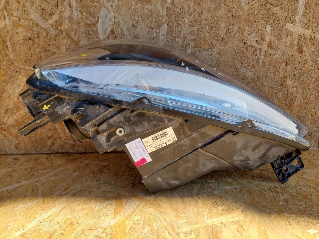 фото №13, Opel combo e 2019 лампы передние