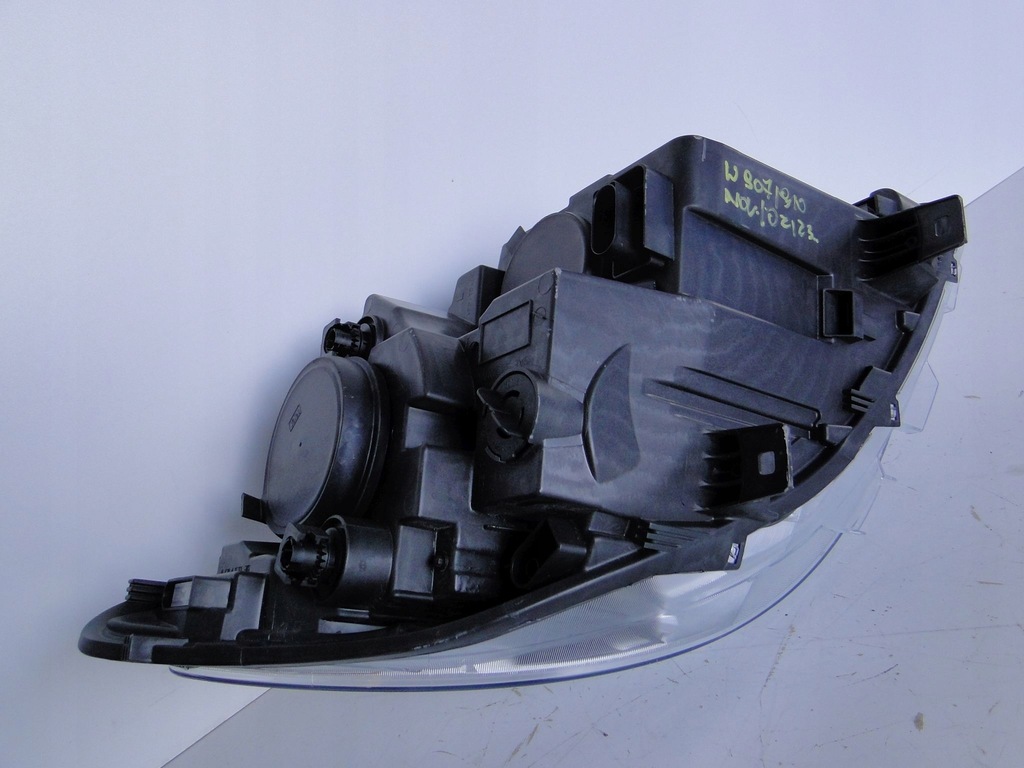 фото №9, Mercedes sprinter 907 w907 910 w910 лампа левая h7