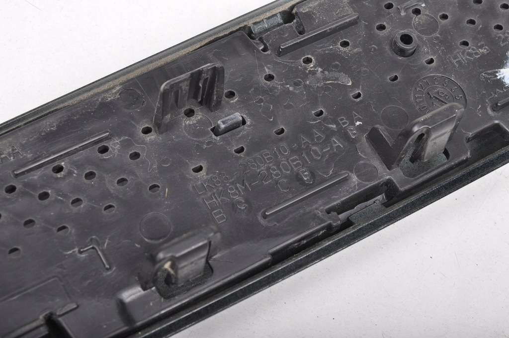 фото №8, Jaguar f-pace x761 молдинг крыла hk83-280b10-ac правая