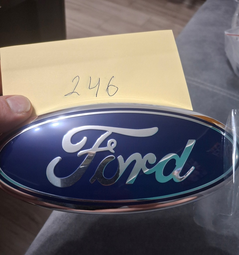 фото №8, Значок емблема logo ford fiesta mk7 175 ford focus mk3 ford ka defekt