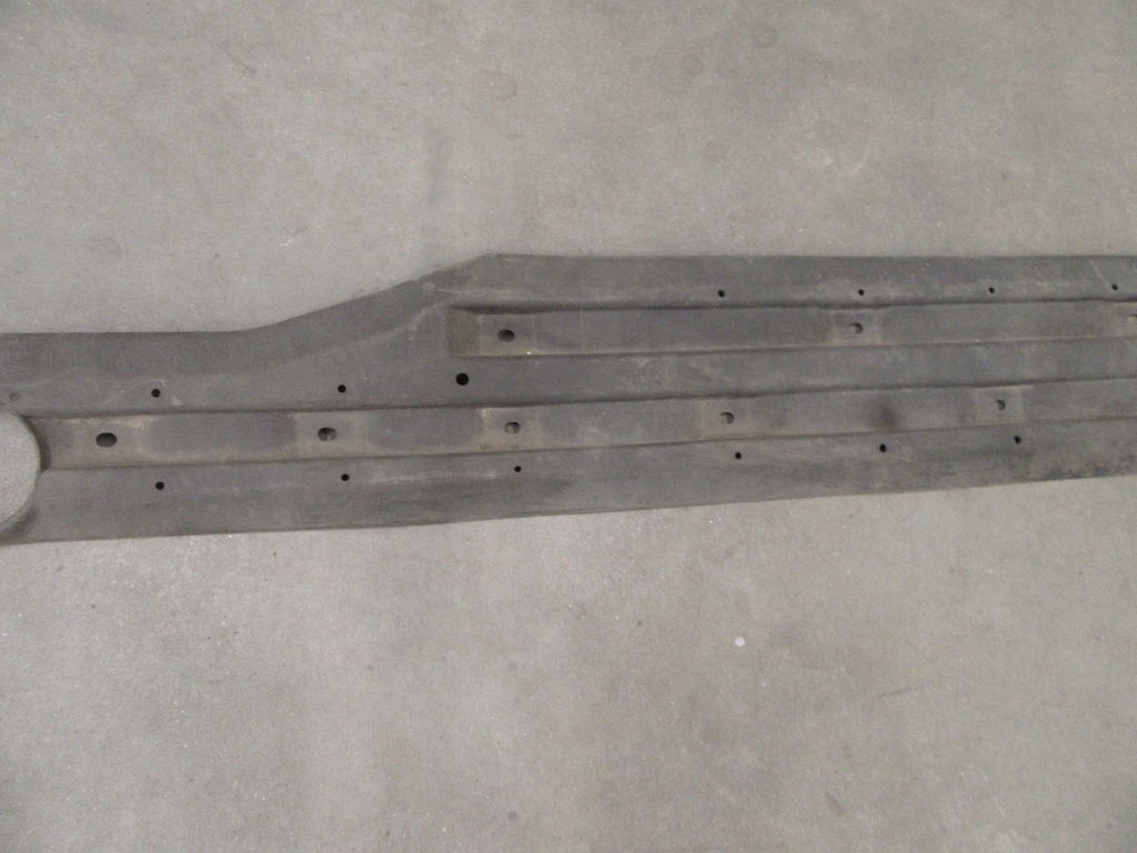 фото №8, Молдинг кронштейн поріг ліва bmw e38