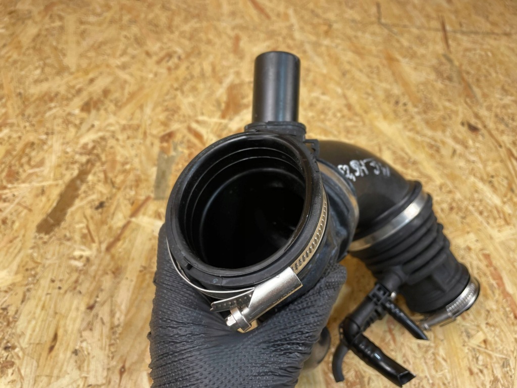 Впуск труба шланг повітря mg hs ehs 1.5t 10428617 10297049 2020- Ціна