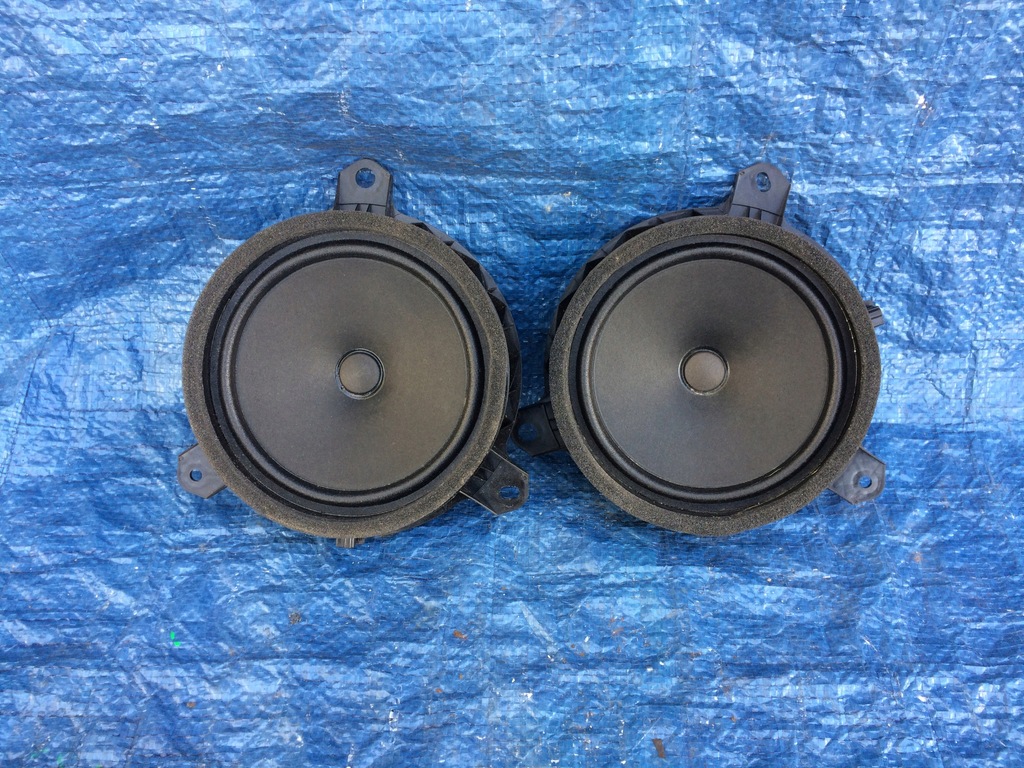 фото №1, Toyota camry viii xv70 динамик задних дверь 86160-30e00