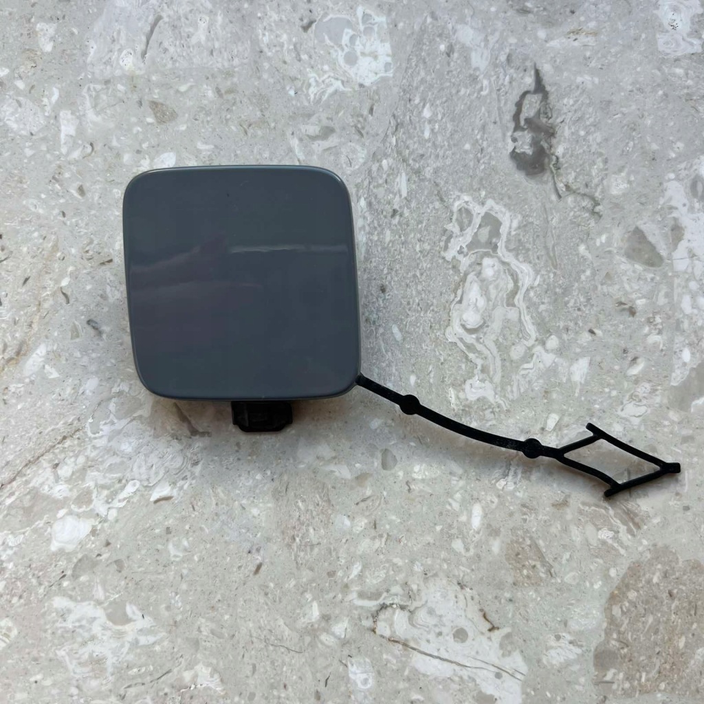 фото №1, Vw golf viii 2020- kombi заглушка бампер задняя 5h9807441