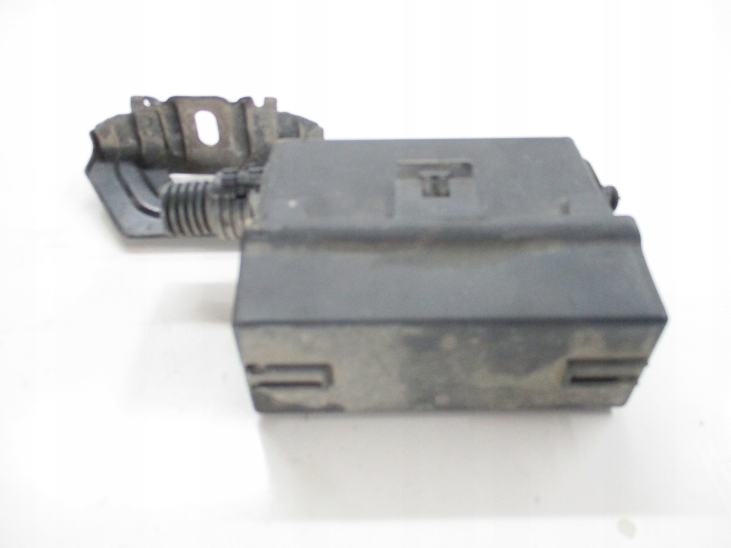 фото №6, Opel meriva a 1.6 16v 03-10 коробка предохранителей