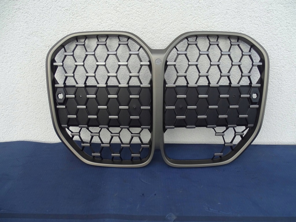 фото №1, Решітка радіатора передній bmw 4 g26 стан 7451754
