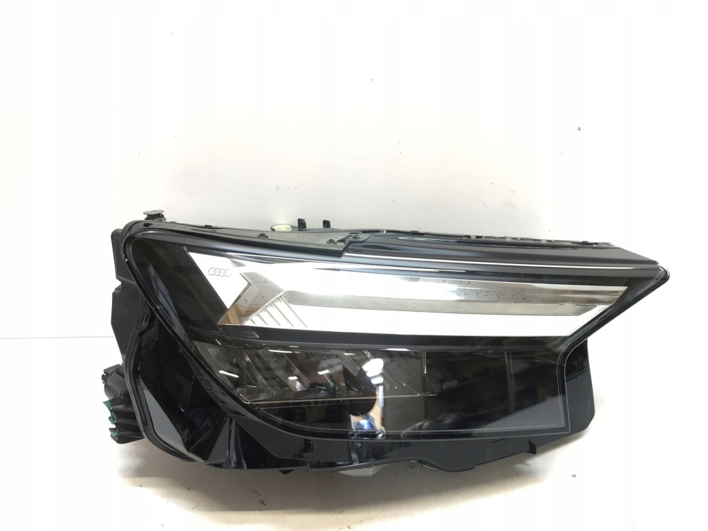 фото №1, Лампа права full led audi q4 e-tron 89a941034