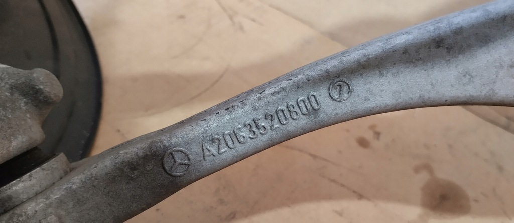 фото №11, Поворотный кулак рычаг ступица правый задняя mercedes c klasa c300e w206 23r комплект