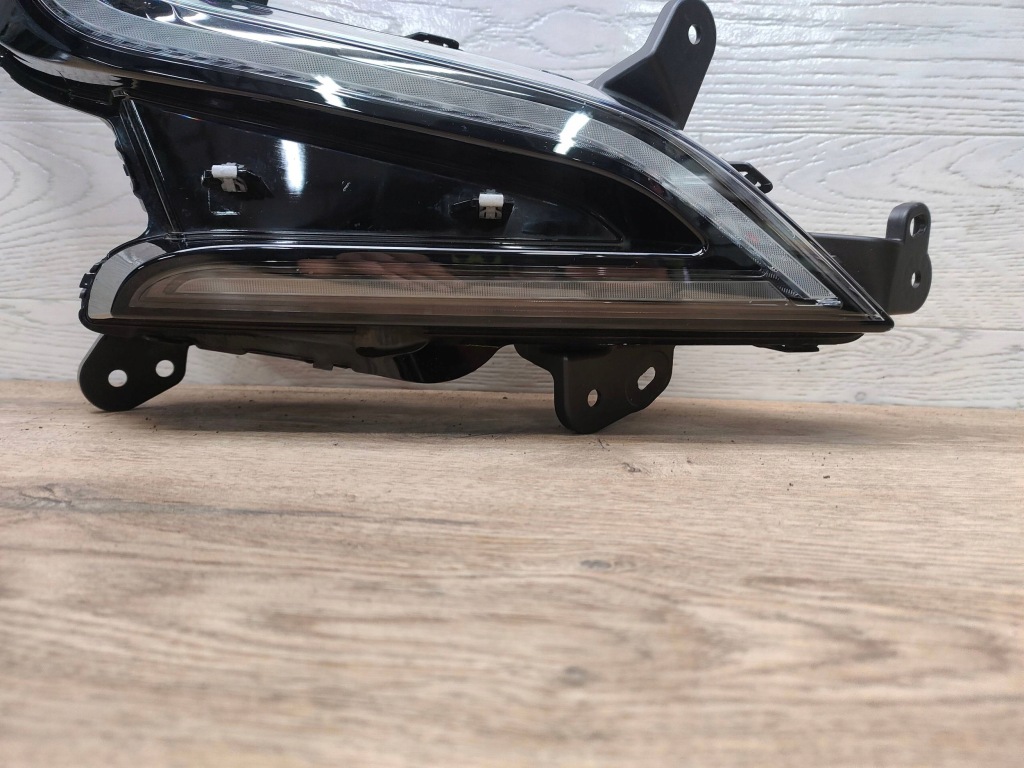 Купити Фара led передня правий renault megane e-tech 266009083r