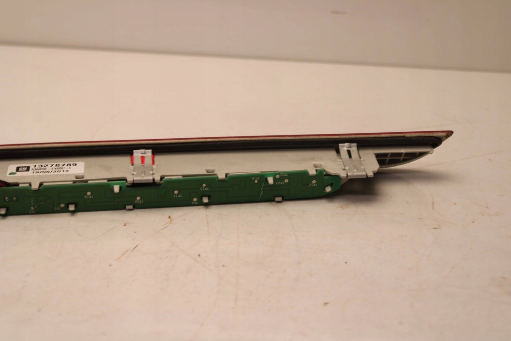 фото №7, Opel zafira c 12r- лампа третій світло стоп стоп-сигнал