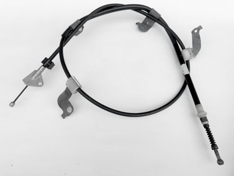 фото №1, Toyota auris ii lift 1,8hybryda трос гальмівна оригінал