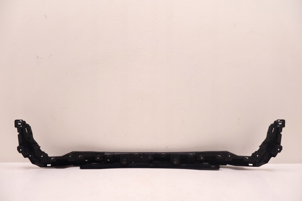 фото №4, Maserati grecale modena направляющая бампера задняя