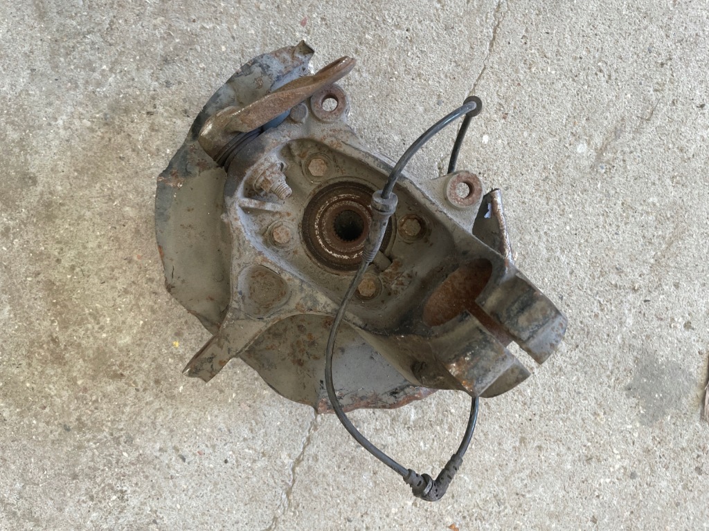 фото №4, Поворотный кулак ступица правый перед mini cooper r53