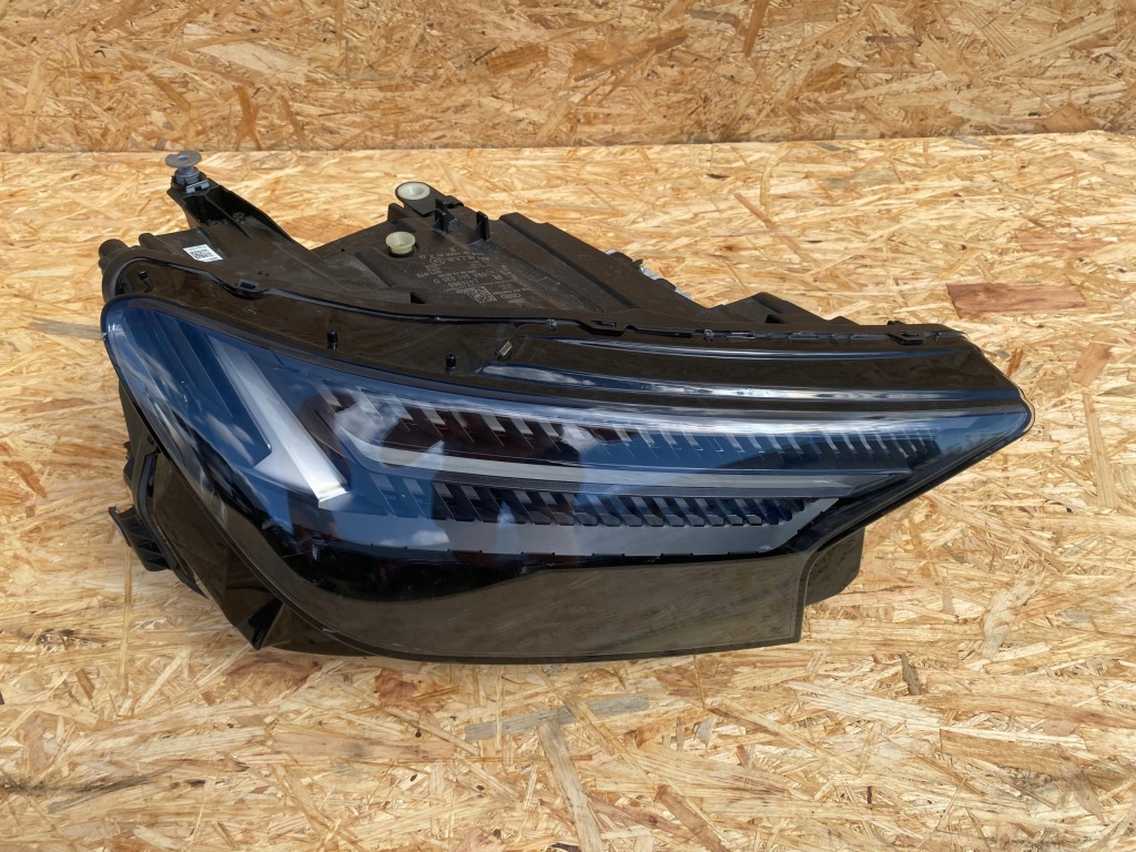 фото №1, Правий matrix audi q4 sq4 rsq4 e-tron 89a941036d