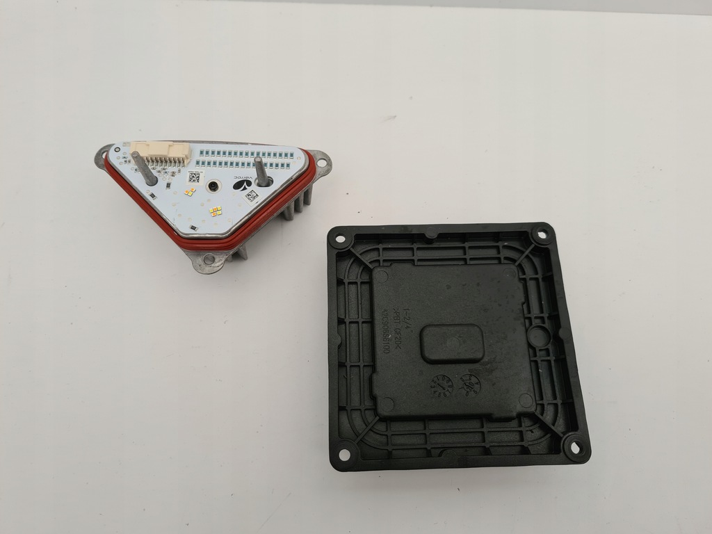 фото №1, Преобразователь led+ модуль jeż led renault twingo iii 260559976r