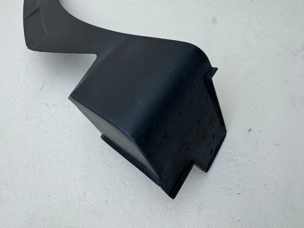 Hyundai tucson iv 4 20r- молдинг крыла правый  перед правая 87712-n7000 Доставка