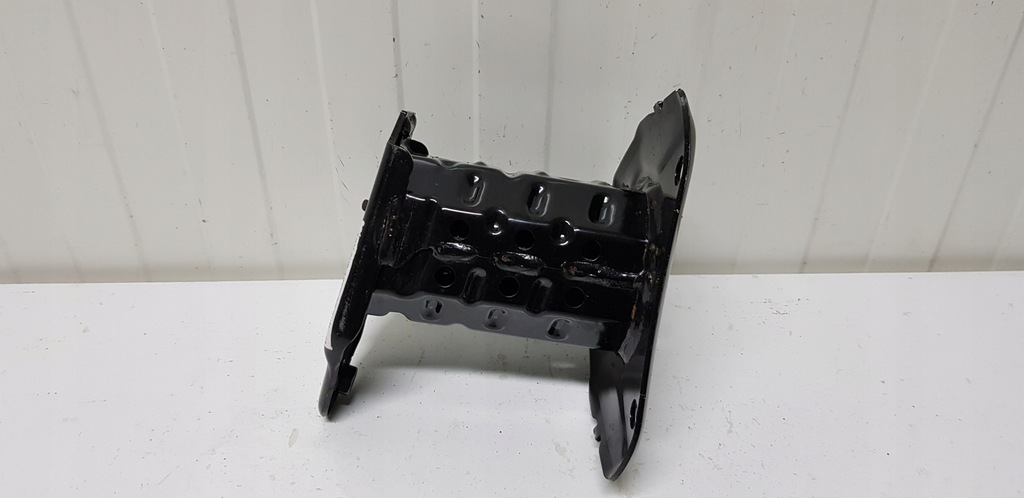 фото №14, Балка бампера задняя + зона corolla e21 kombi