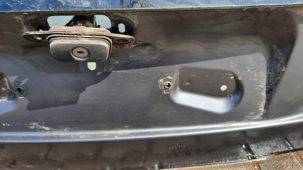 фото №8, Задня кришка багажника volvo v40 00-04r 347-22