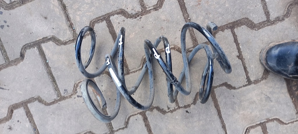 фото №1, Пружины перед renault clio iii 07r