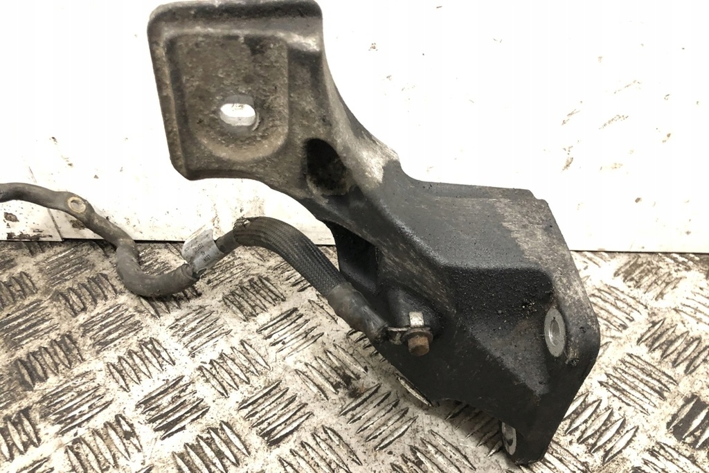 фото №7, Правая кронштейн двигателя land rover range rover sport l320 ah226037ba 3.0l