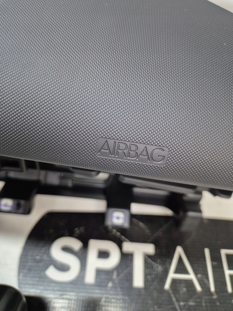 фото №9, Kona ii 2 приборная панель приборная консоль подушка безопасности ремни stare возврат