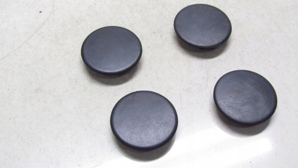 фото №1, Trafic vivaro ii заглушка панелі 8200003555 01-14