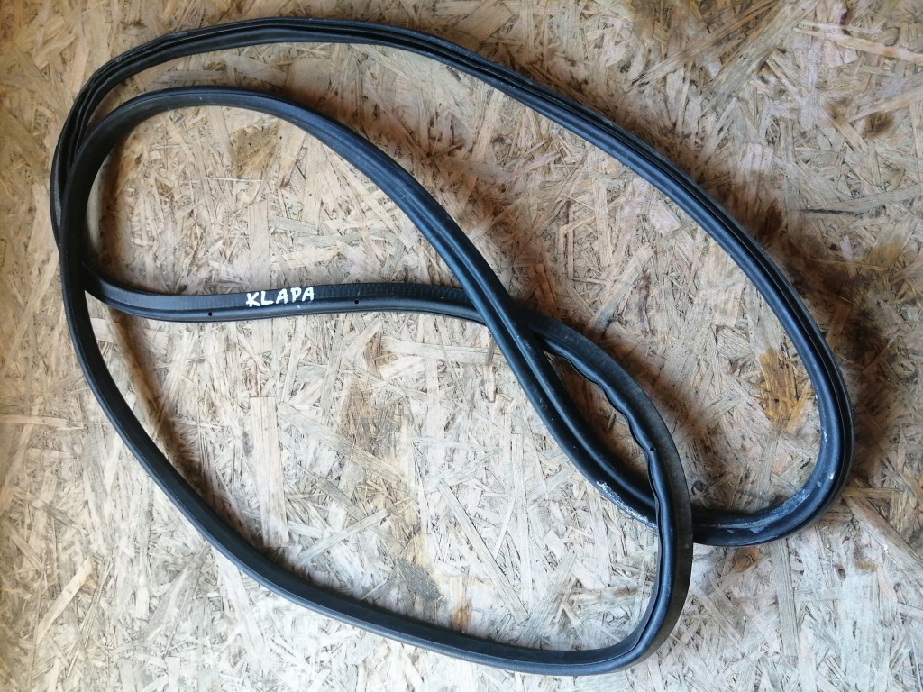 фото №1, Skoda fabia iii прокладка кришки 6v6827705d 18r